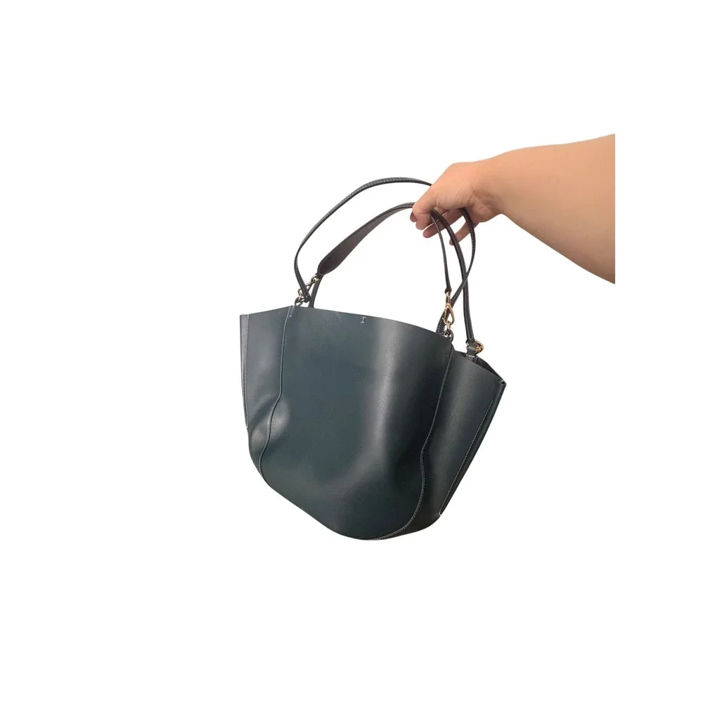 Wandler Mia Tote Bag Navy Leather White Stitch Shoulder Bag Made in Italy